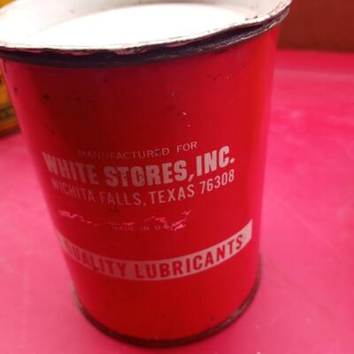 3 vintage oil product containers