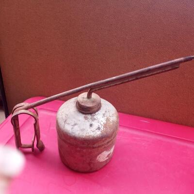 Vintage Dutton oiler