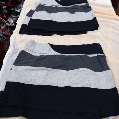 Lot of 1000 Units of  Women's New clothing  Randomly Selected $0.30 Each