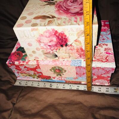 Beautiful Floral designs on this pair of Embellishment Storage Boxes
