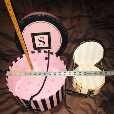 One large  "S" Hat box & "Purse" box