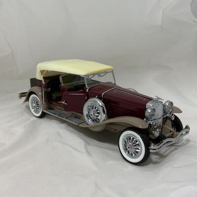 -104- MODEL CARS | 1930 Dusenberg J | Danbury Mint | Die-Cast
