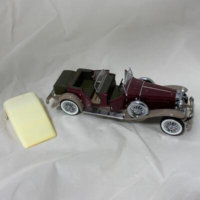 -104- MODEL CARS | 1930 Dusenberg J | Danbury Mint | Die-Cast