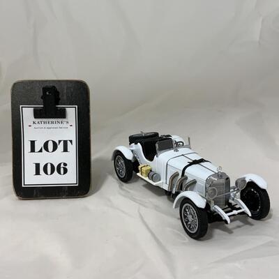 -106- MODEL CARS | 1931 Mercedes-Benz | Danbury Mint | Die-Cast