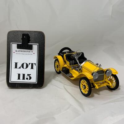 -115- MODEL CARS | 1915 Stutz Bearcat | Franklin Mint | Die-Cast