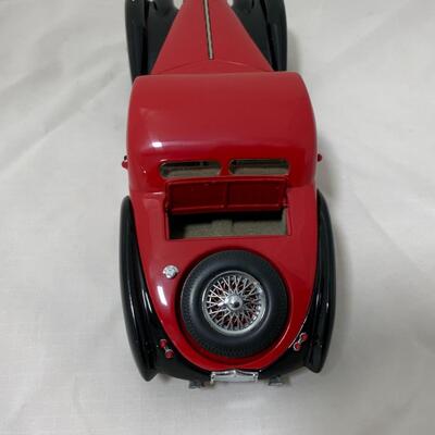 -116- MODEL CARS | 1936 Bugatti | Franklin Mint | Die-Cast