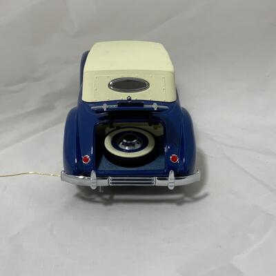 -117- MODEL CARS | 1937 Cord 812 | Franklin Mint | Die-Cast