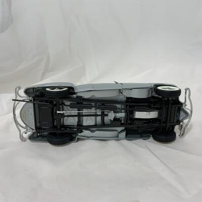 -121- MODEL CARS | 1933 Pierce | Danbury Mint | Die-Cast