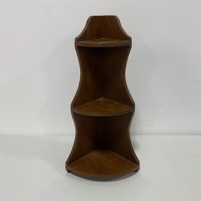-140- Three Shelf Corner Unit