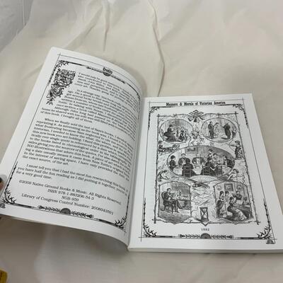 -148- BOOKS | Odd Facts & Reference