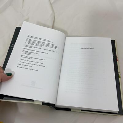 -148- BOOKS | Odd Facts & Reference