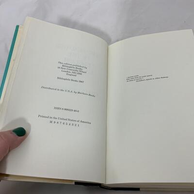 -149- BOOKS | English Language | Dictionary