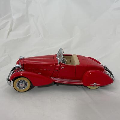 -153- MODEL CARS | 1934 Packard | Danbury Mint | Die-Cast