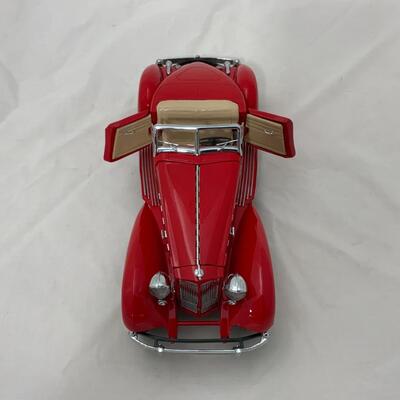 -153- MODEL CARS | 1934 Packard | Danbury Mint | Die-Cast
