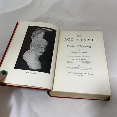 -169- BOOKS | World History
