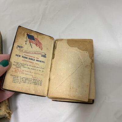 -171- BOOKS | Antique Bibles