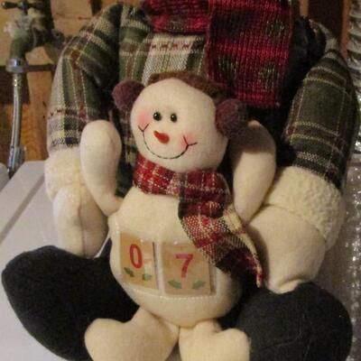 #17 Two Snowmen calendar
