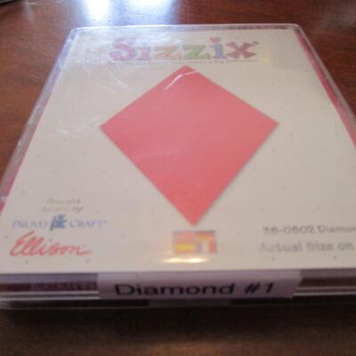 #101 Sizzix Originals, Diamond #1