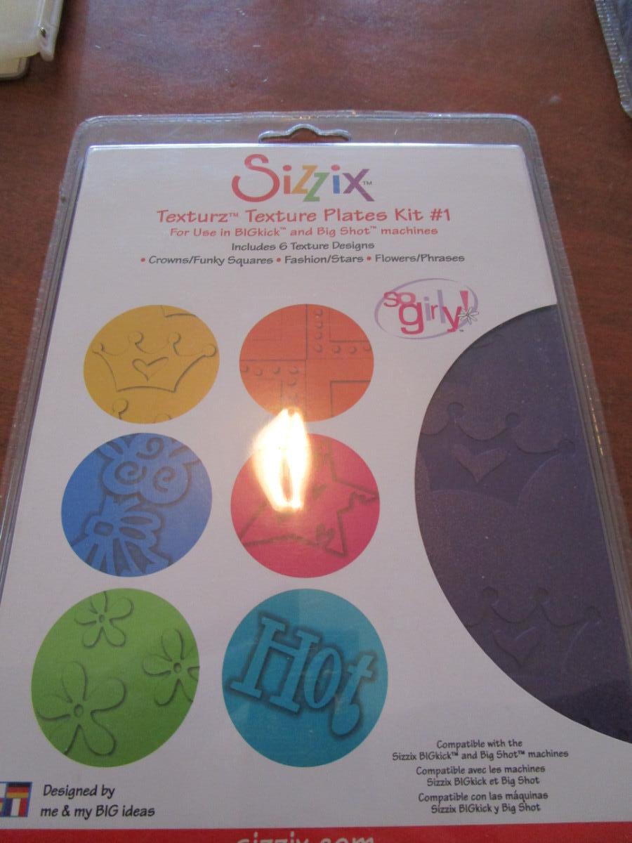 106 Sizzix Texturz texture plates kit1