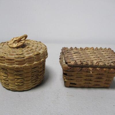 Handmade Woven Indian Baskets