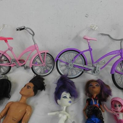 8 Dolls, Monster High, Bikes, Monsters High Purse, Centaur
