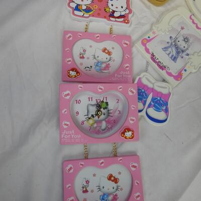 Pink Decor and Electronics, Hello Kitty Frames and Headphones