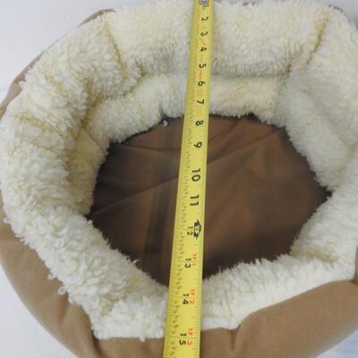 Brown & Tan Pet Bed. Cat or Small Dog With Removeable Cushion