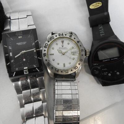 5 Men's Wartches. Needing Batteries/Repairs Lorus, Kenneth Cole Reaction, Utmost