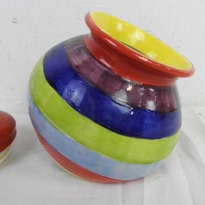 Handmade Cookie Jar, Assorted Colors, Lid does not Sit Well