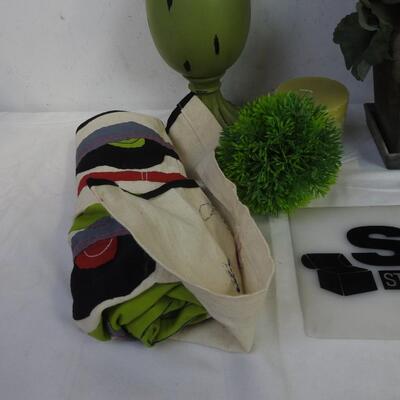 8 pc home decor, Polka Dot Tea Pot, faux Plant, Green Candle