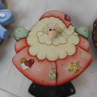 Glass Cookie Jar with 6 Different Lids, One Metal, 5 Assorted Holidays