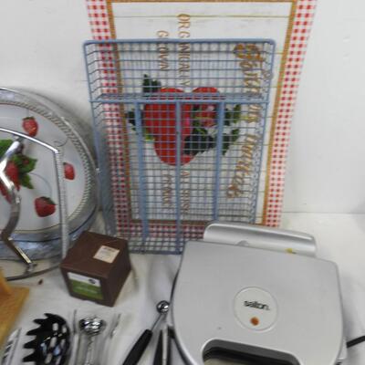 13 pc Kitchen, Waffle Maker, Trays, Utensils, Serving Spoons, Clock