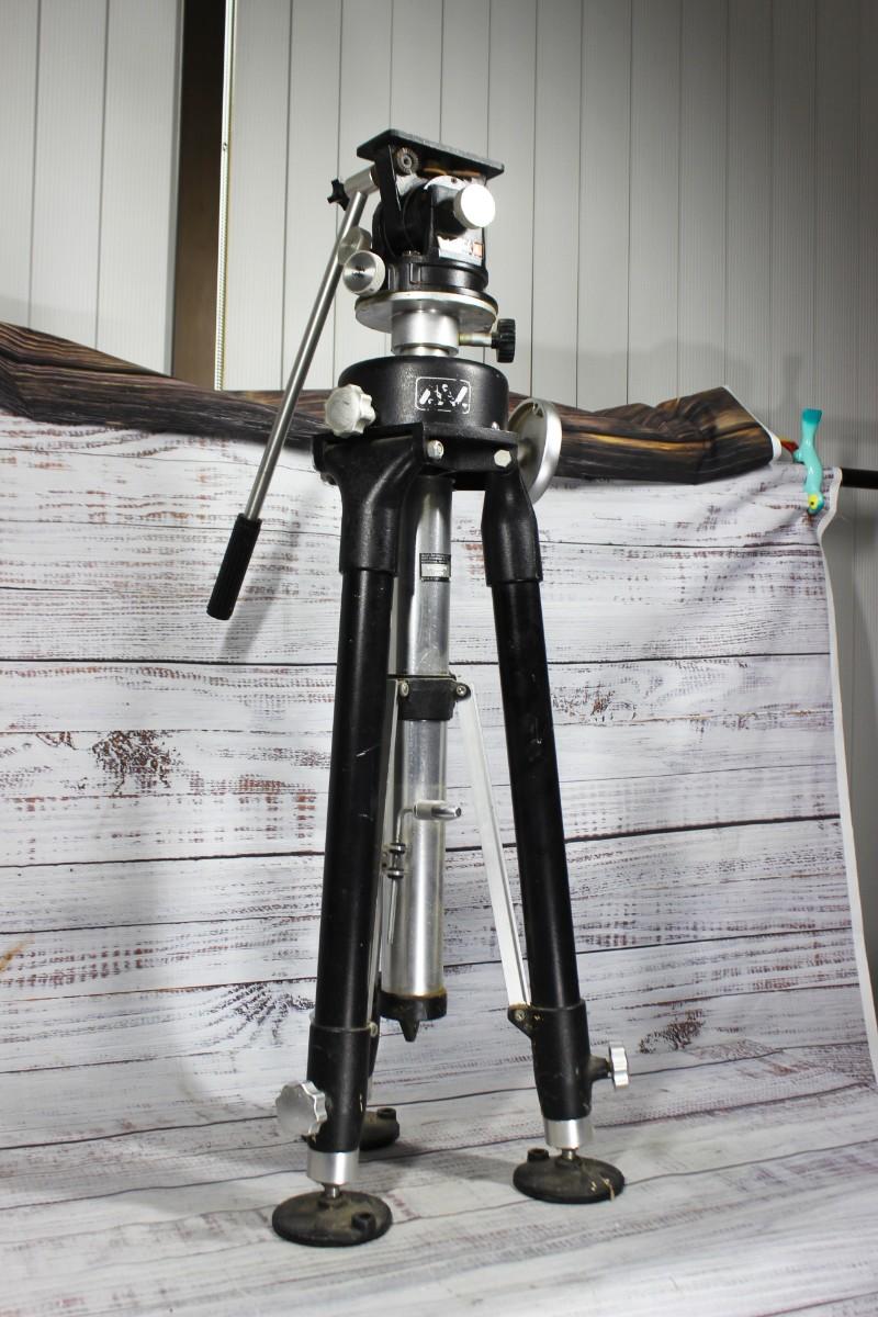 Moog Quickset Hercules Movie Camera Heavy Duty Tripod Stand 4532206