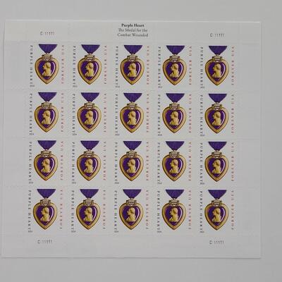 Lot 30: Forever Stamps: Medal of Honor & Purple Heart Sets (104 Stamps)