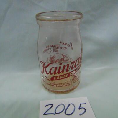Item 2005 cream bottle