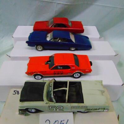 Item 2051 Model cars