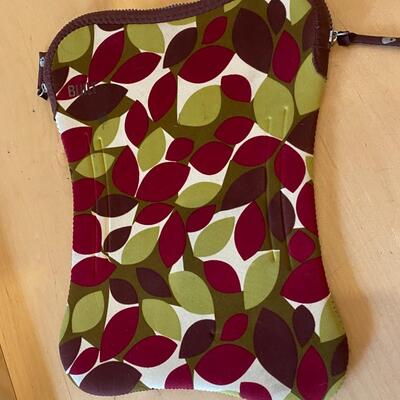 Laptop protective sleeve, neoprene by Built