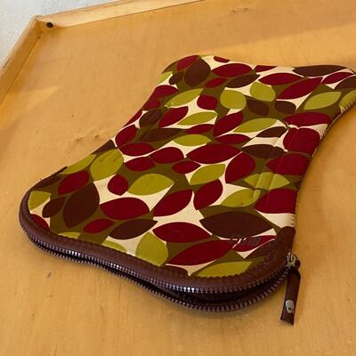 Laptop protective sleeve, neoprene by Built