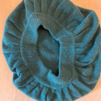100% Cashmere Beret