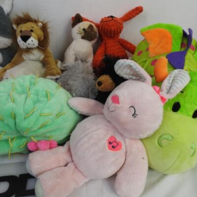 15 Assorted Stuffed Animals: Huskie Dog to Lion to Green Cute Dinosaur
