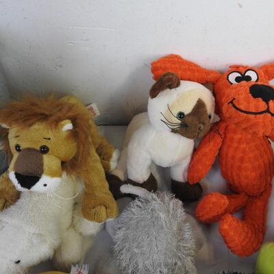 15 Assorted Stuffed Animals: Huskie Dog to Lion to Green Cute Dinosaur