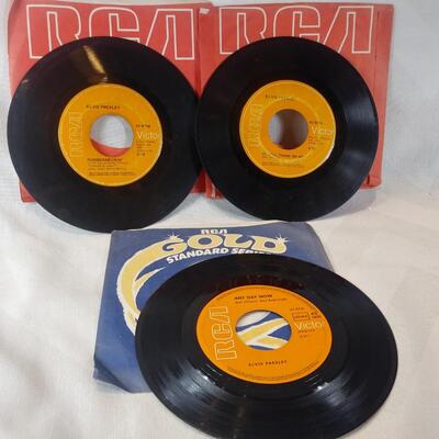 Vintage "Elvis" 45's - Lot A