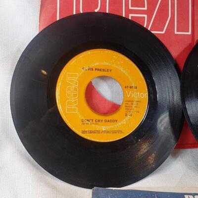 Vintage "Elvis" 45's - Lot A