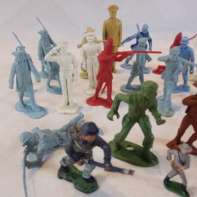 Soldiers, Cowboys and Aliens, O My!