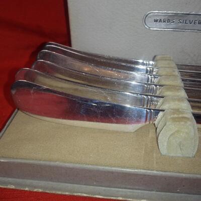 Vintage Ward Butter Knives