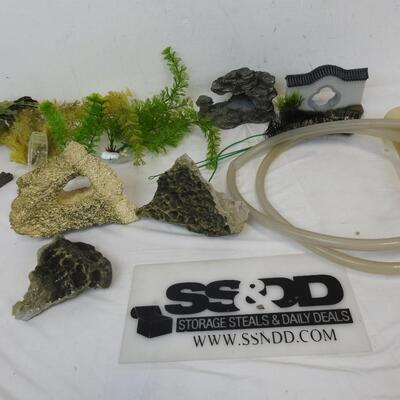 Fish Tank Faux Shrubs and Plants, Rocks and DÃ©cor, Small House, Cleaning Brush