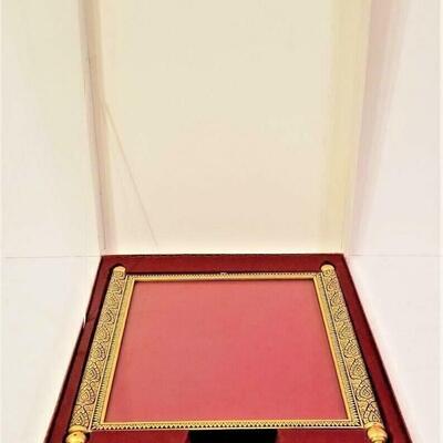 Gorgeous Vintage Photo Frame in original velvet lined box - Moorish Design