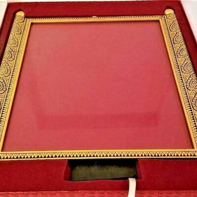 Gorgeous Vintage Photo Frame in original velvet lined box - Moorish Design