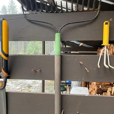 Heavy duty steel rake
