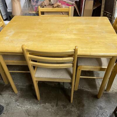 Small table & 4 chairs